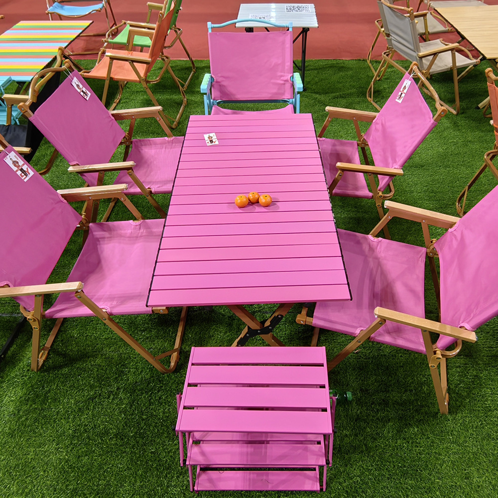 Sedia Kermit colorata, tavolo  - Outdoor Furniture Vendors recensione e prezzo